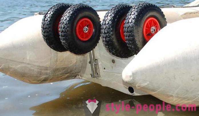 Miten perälauta pyörät PVC veneisiin käsillään