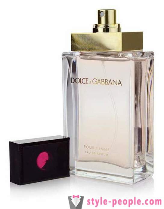 Eau de parfum Dolce & Gabbana Pour Femme: maku kuvaus ja koostumus