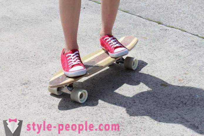 Lomakkeet skateboards: tarkastelu mallien erot, ominaisuuksia, valinta