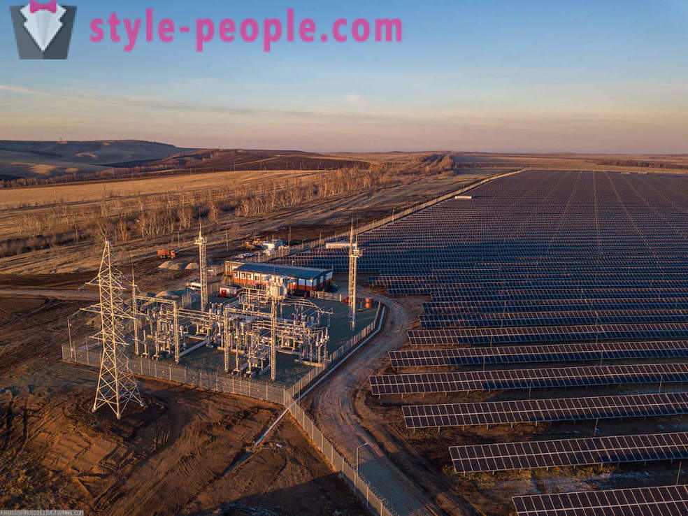 Suurin aurinko voimalaitos Venäjällä