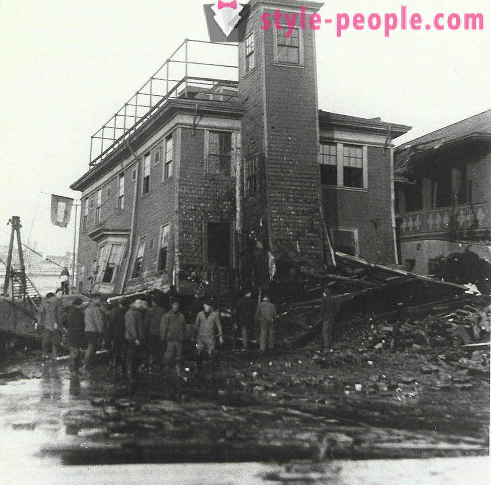 Historiallista kuvamateriaalia tulva sokerin Bostonissa
