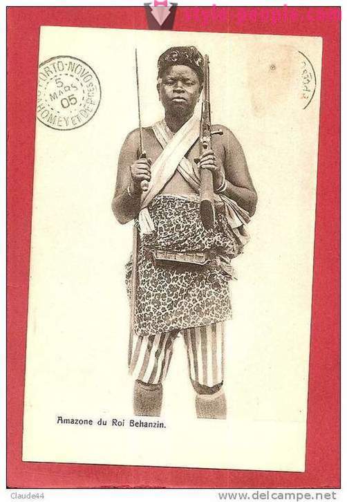 Terminatorshi Dahomeyn - voimakkain naissotureiden historiassa