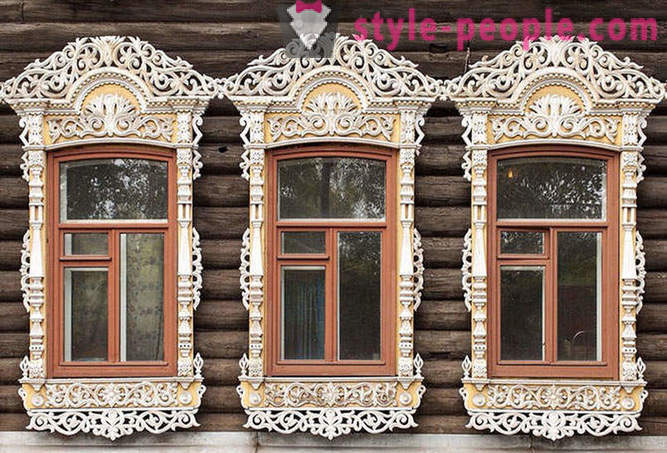 Mitä puhetta ikkunanpuitteet Venäjän taloja