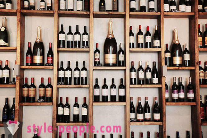 10 faktoja Beaujolais, jotka saavat sinut viini tuntija moitteeton maku