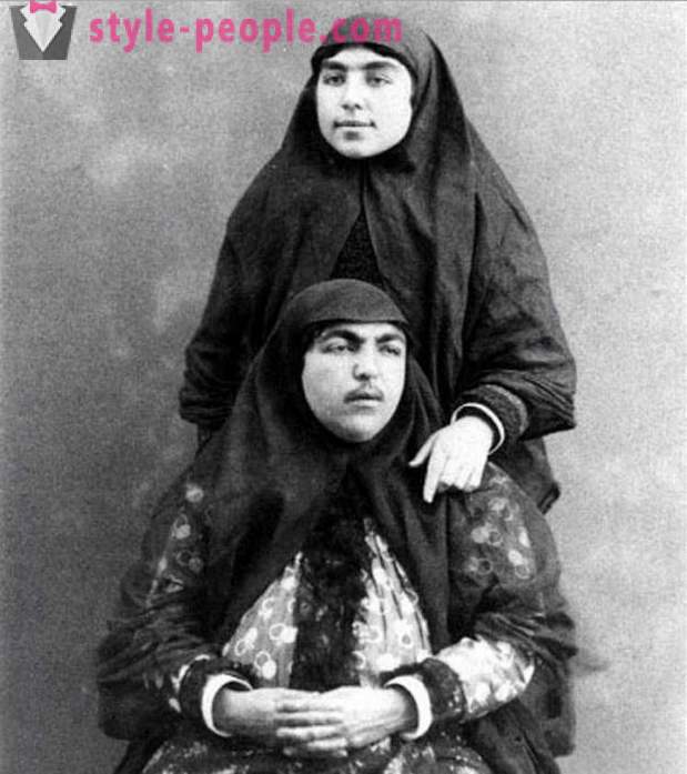 Joten katso vailla naispuolinen Iranin shaahin