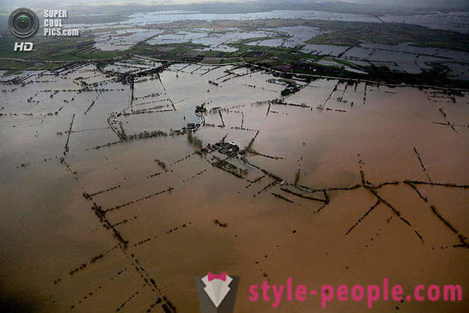 Tulvia Lounais-Englannissa