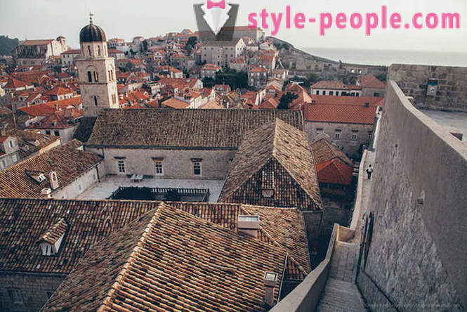 Muinainen kaupunki Kroatian kanssa lintuperspektiivistä