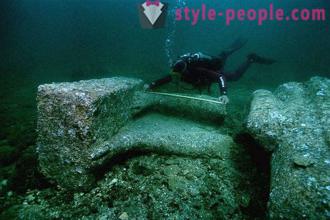 Muinainen kaupunki Heraklion - 1200 vuotta veden alla