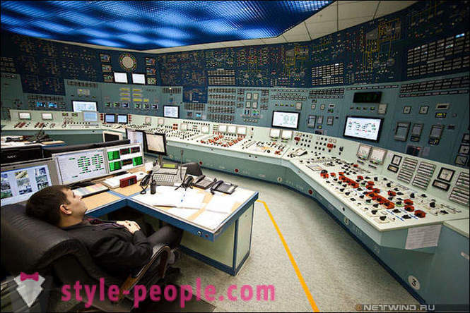 Tour Kuolan ydinvoimalan