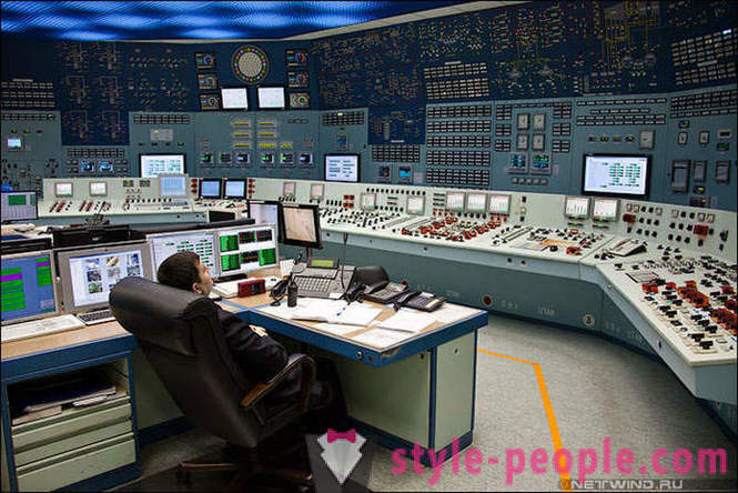 Tour Kuolan ydinvoimalan