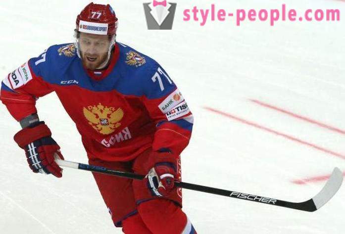 Anton Belov venäläinen jääkiekko: biogrfiya, urheilu-ura, henkilökohtaisen elämän