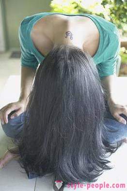 Miten kasvattaa pitkät hiukset kotona: vihjeitä, naamarit, reseptejä ja arvostelut