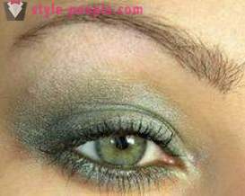Harmaa-vihreät silmät, make-up puku?