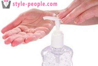 Käsihuuhde - tehokkaan suojan mikrobien ja hellävarainen ihonhoito